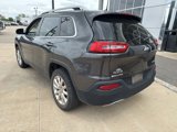 Used 2016 Jeep Cherokee Limited image 3