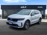 Used 2021 Kia Sorento EX image 4