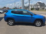 Used 2024 Jeep Compass Latitude image 5
