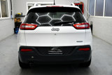 Used 2018 Jeep Cherokee Latitude Plus w/ Comfort/Convenience Group image 5