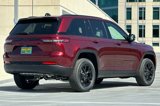 New 2025 Jeep Grand Cherokee Altitude image 4