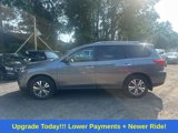 Used 2020 Nissan Pathfinder SV image 2
