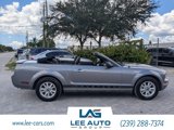 Used 2007 Ford Mustang Deluxe image 2