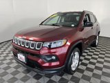 Used 2022 Jeep Compass Latitude image 3