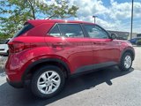 Certified 2022 Hyundai Venue SE image 5