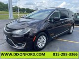 Used 2017 Chrysler Pacifica Touring-L image 3