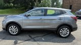 Used 2021 Nissan Rogue Sport S image 2