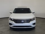 Used 2020 Volkswagen Passat 2.0T SEL image 2