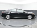 Used 2021 Toyota Camry LE image 3