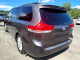 Used 2011 Toyota Sienna XLE image 3