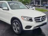 Used 2019 Mercedes-Benz GLC 300 4MATIC image 2