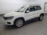 Used 2018 Volkswagen Tiguan Limited w/ Premium Package image 2