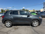 Used 2018 Chevrolet Trax LT w/ LT Convenience Package image 2
