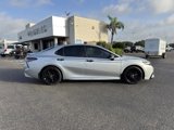 Used 2022 Toyota Camry SE image 2