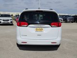 Used 2021 Chrysler Voyager Lxi image 4