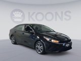 Used 2022 Kia Forte LXS image 2