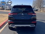 Used 2023 Mitsubishi Outlander SE image 4