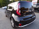 Used 2017 Kia Soul EV + image 6
