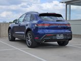 Used 2023 Porsche Macan image 3