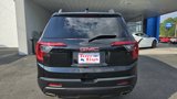 Used 2023 GMC Acadia SLE w/ Driver Convenience Package image 6