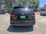 Used 2019 Kia Sorento L image 4