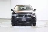 Used 2022 Volkswagen Tiguan SE R-Line image 2
