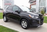 Used 2022 Chevrolet Trax LT w/ Premium Seat Package image 2
