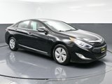 Used 2015 Hyundai Sonata Hybrid image 2