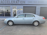 Used 2007 Toyota Avalon XLS image 2