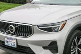 Certified 2025 Volvo XC40 B5 Core image 4