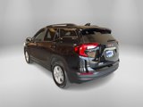 Used 2023 GMC Terrain SLE image 3