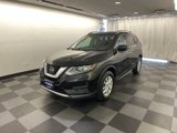 Used 2018 Nissan Rogue SV image 2