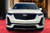 Used 2025 Cadillac XT6 Luxury image 3