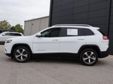 Used 2019 Jeep Cherokee Limited image 2