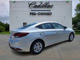 Used 2019 Hyundai Elantra SE image 3