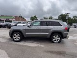 Used 2011 Jeep Grand Cherokee Limited w/ Luxury Group II image 2