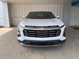 New 2026 Chevrolet Equinox LT w/ Convenience Package II image 2