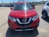 Used 2017 Nissan Rogue SL image 2
