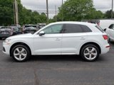 Used 2020 Audi Q5 2.0T Premium Plus w/ Premium Plus Package image 2