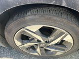 Certified 2023 Hyundai Elantra Limited image 3