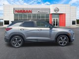 Used 2021 Chevrolet TrailBlazer RS w/ Sun and Liftgate Package image 2