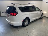 Used 2021 Chrysler Voyager Lxi image 4