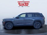 New 2025 Jeep Grand Cherokee Altitude image 2