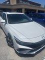 Used 2024 Hyundai Elantra SEL w/ Convenience Package image 3