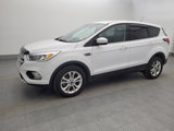 Used 2019 Ford Escape SE image 2