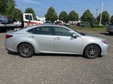 Used 2017 Lexus ES 350 image 4