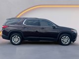 Used 2020 Chevrolet Traverse LT w/ Driver Confidence II Package image 2