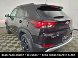 Used 2022 Chevrolet TrailBlazer LT w/ Convenience Package image 3