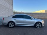 Used 2014 Volkswagen Passat TDI SEL Premium image 4