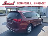 Used 2020 Chrysler Pacifica Touring-L w/ Advanced Safetytec Group image 5